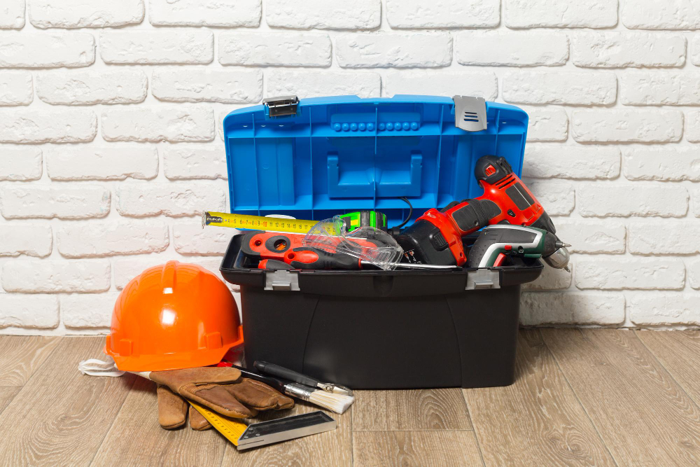 Household & Hardware